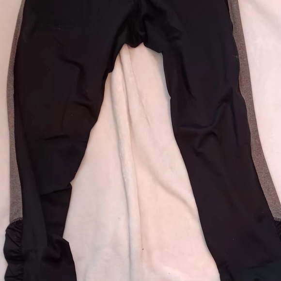 Black and Purple Leggings Set 2X - Picture 3 of 8